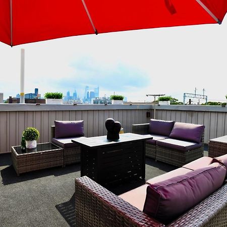 Yanne'S Place - Roof-Patio, Workspace, Cityview Filadelfia Esterno foto