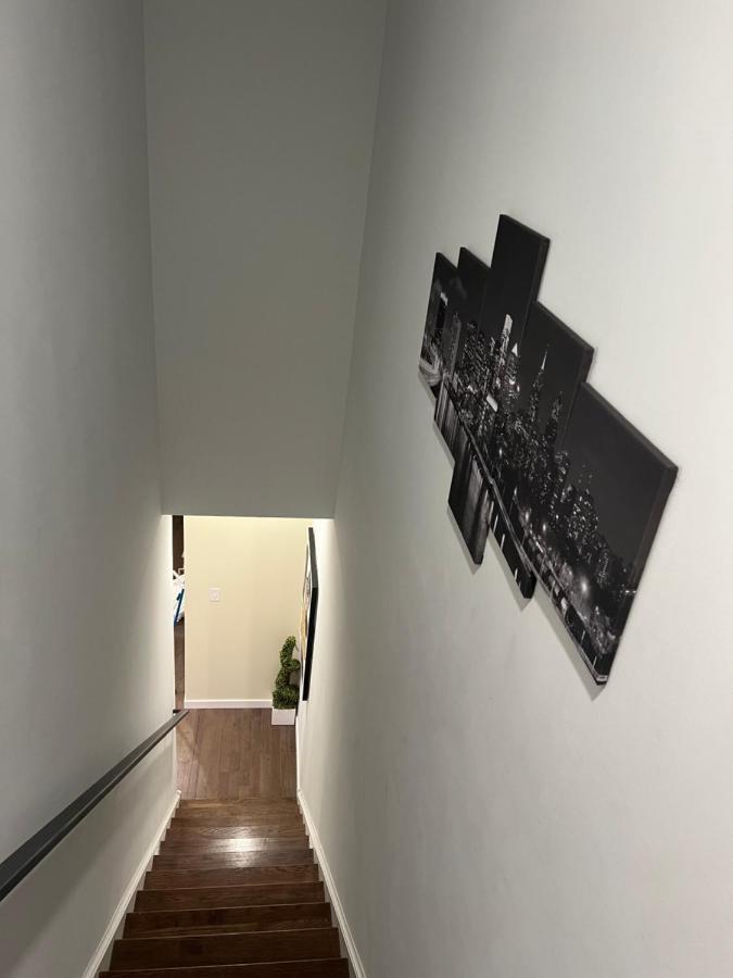 Yanne'S Place - Roof-Patio, Workspace, Cityview Filadelfia Esterno foto