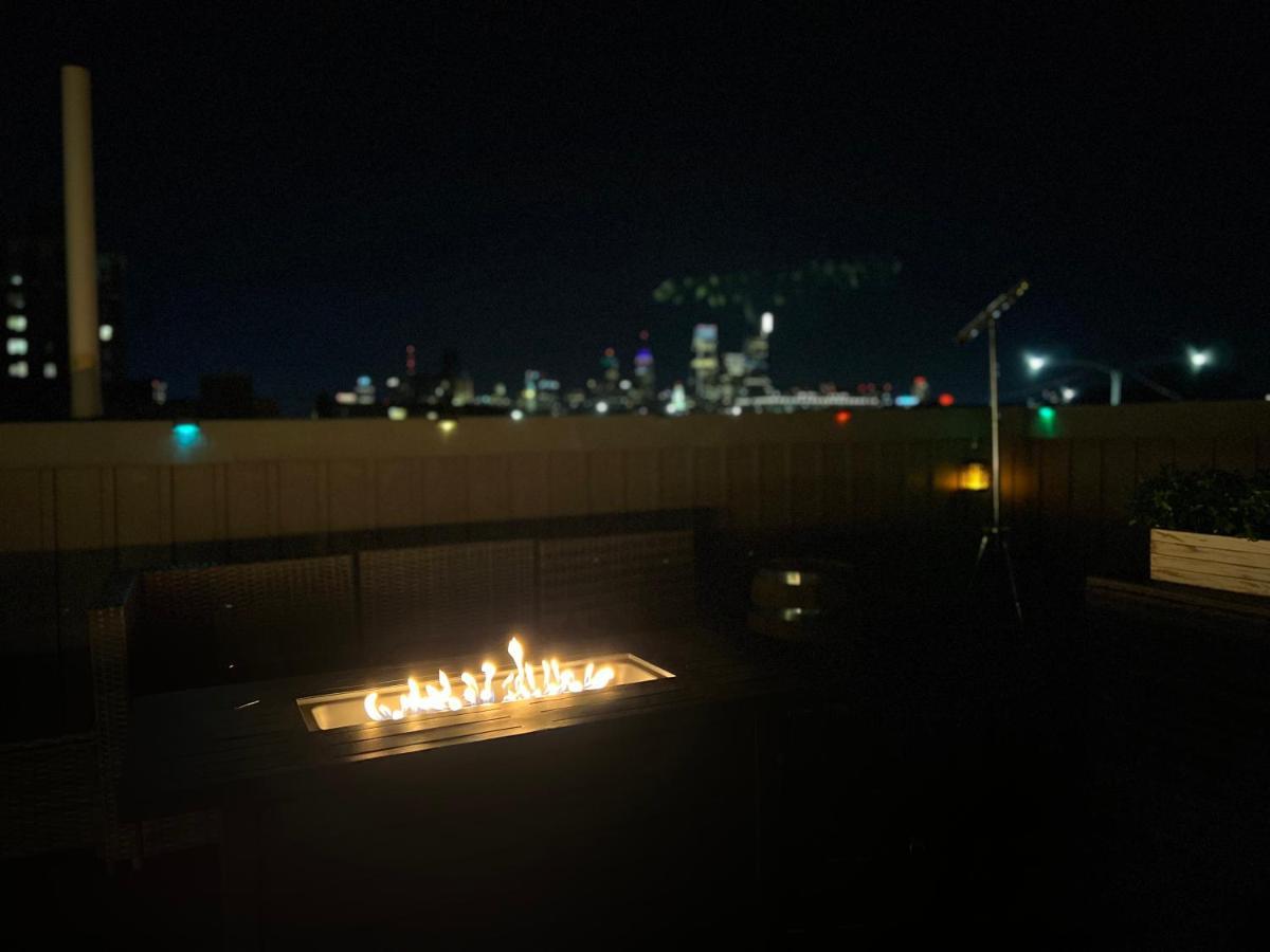 Yanne'S Place - Roof-Patio, Workspace, Cityview Filadelfia Esterno foto